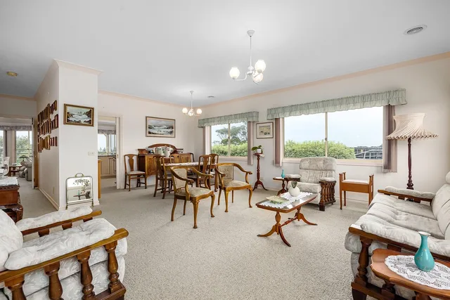 living room, apartment, interior design, luxury, decor, art, design, real estate. What Counts as a Qualified Real Estate Lead, and Who Decides?