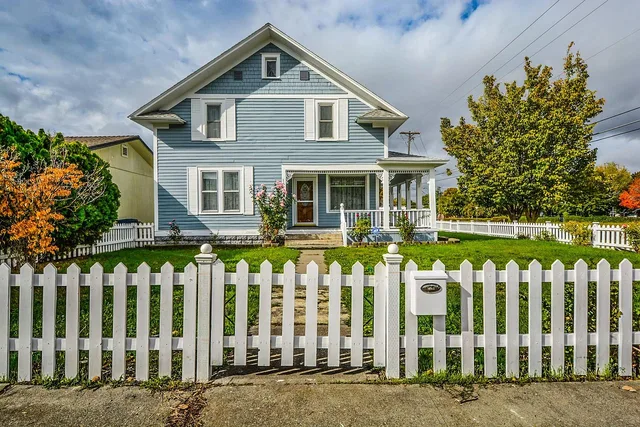 real estate, home, house, picket, fence, estate agent, residential, property, real estate, real estate, real estate, real estate, real estate. Realtor Lead Conversion Cost: What Agents Actually Pay Per Closed Deal by Source